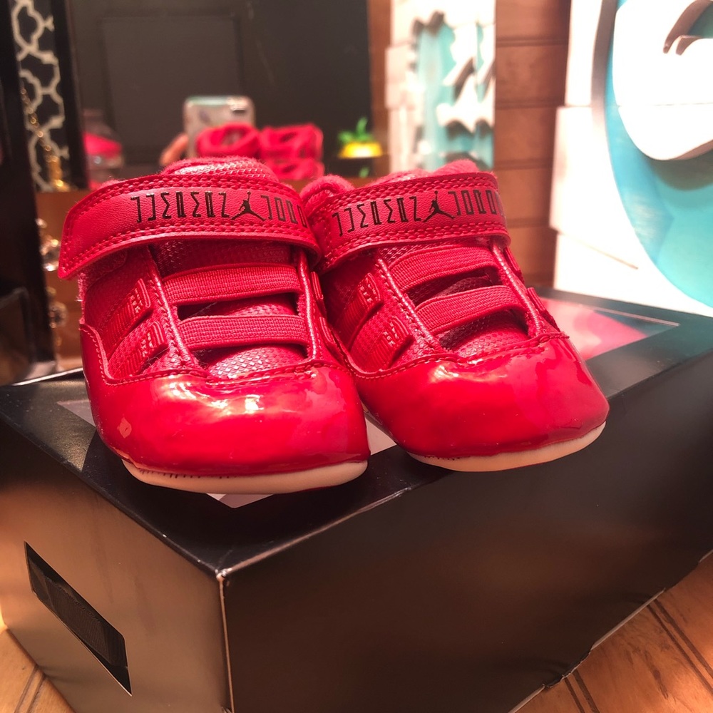Jordan 11 Red like 96 infant shoes